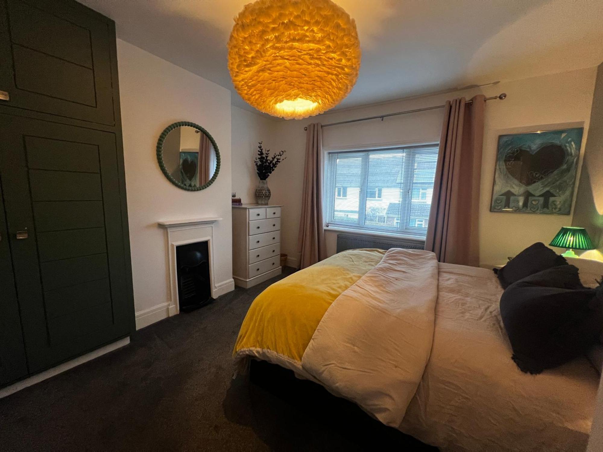 צ'יצ'סטר Warm And Cosy City Centre Home Near Train Station מראה חיצוני תמונה